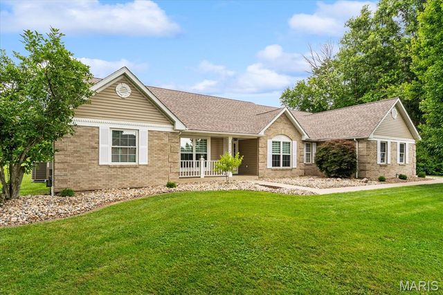 4306 Mahogany Lane, Belleville, IL 62226