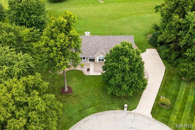 4306 Mahogany Lane, Belleville, IL 62226