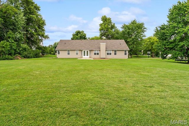 4306 Mahogany Lane, Belleville, IL 62226