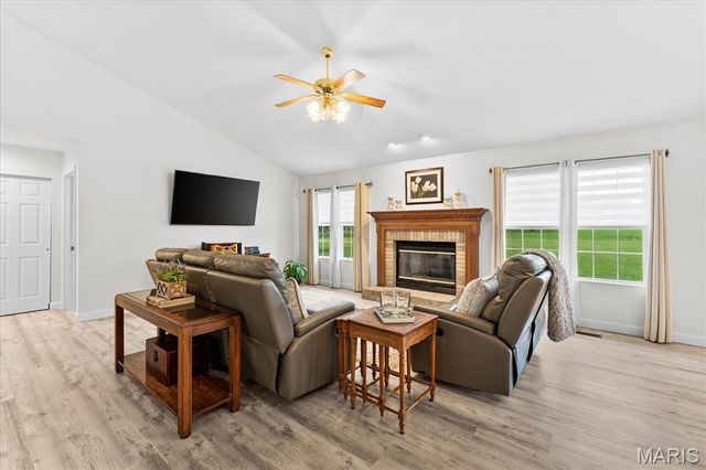 4306 Mahogany Lane, Belleville, IL 62226