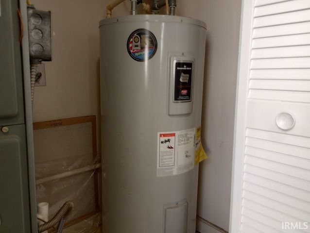 337 S 13th Street, Vincennes, IN 47591