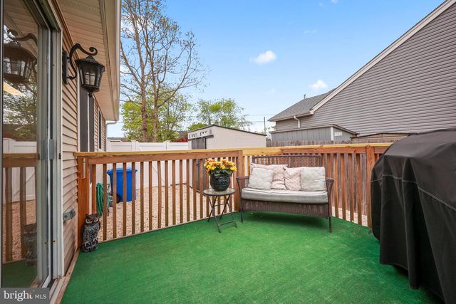 120 ALBATROSS AVENUE, Manahawkin, NJ 08050