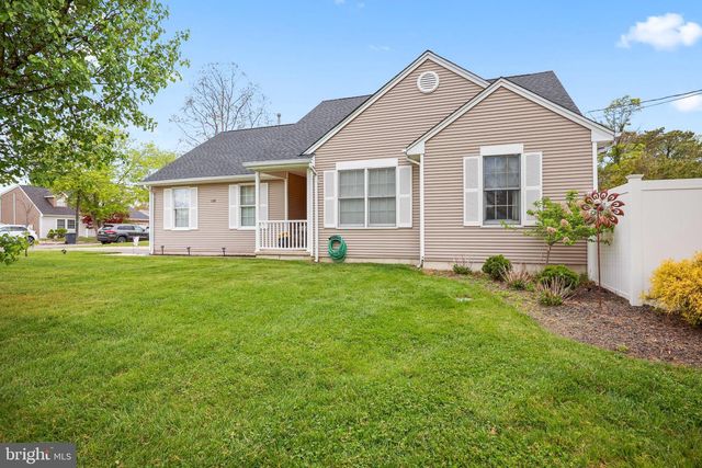 120 ALBATROSS AVENUE, Manahawkin, NJ 08050