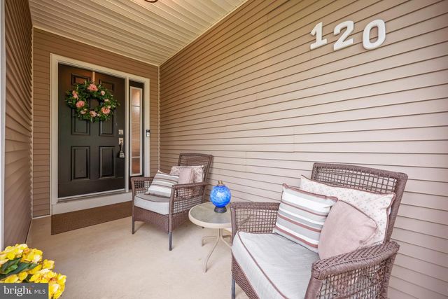 120 ALBATROSS AVENUE, Manahawkin, NJ 08050