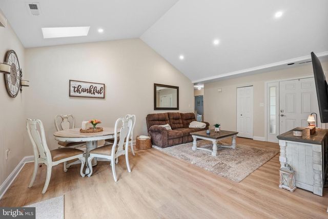 120 ALBATROSS AVENUE, Manahawkin, NJ 08050