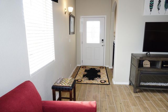 1765 W Valle Vista Road NW, Los Lunas, NM 87031