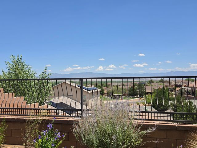 1765 W Valle Vista Road NW, Los Lunas, NM 87031