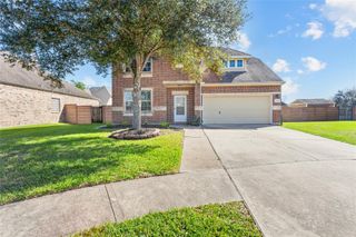 2530 Laughing Gull Circle, Seabrook, TX 77586