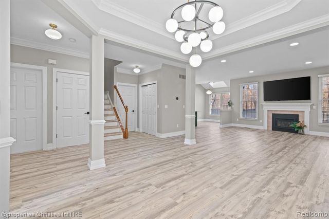 26328 Fieldstone Drive, Novi, MI 48374