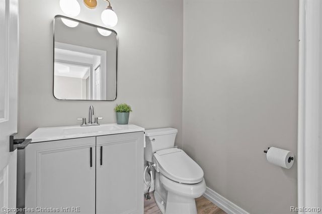 26328 Fieldstone Drive, Novi, MI 48374