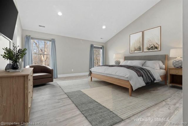 26328 Fieldstone Drive, Novi, MI 48374