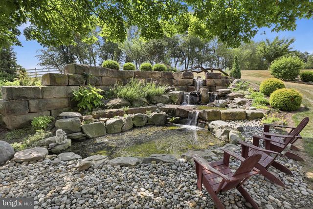 3646 MEADOW VIEW RD, Manheim, PA 17545