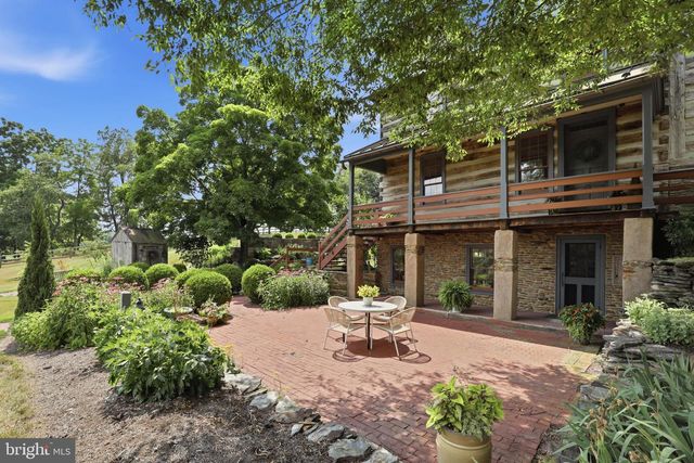 3646 MEADOW VIEW RD, Manheim, PA 17545