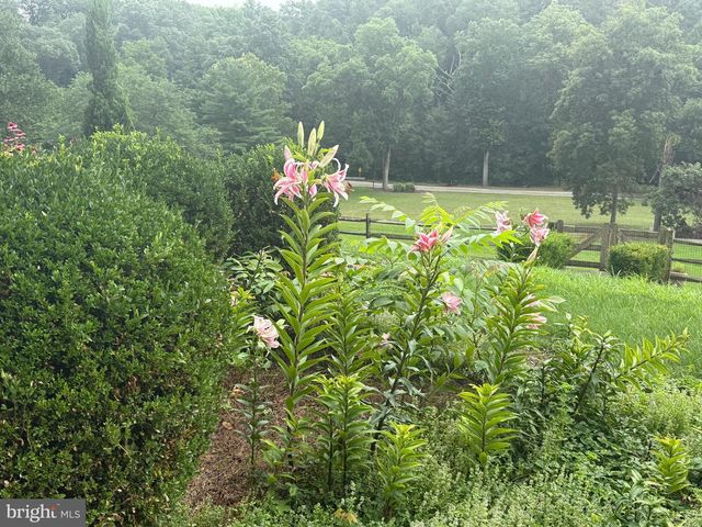 3646 MEADOW VIEW RD, Manheim, PA 17545