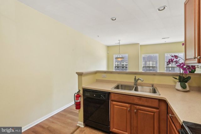 19 FOX COURT, Riverside, NJ 08075