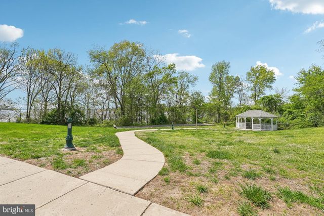 19 FOX COURT, Riverside, NJ 08075