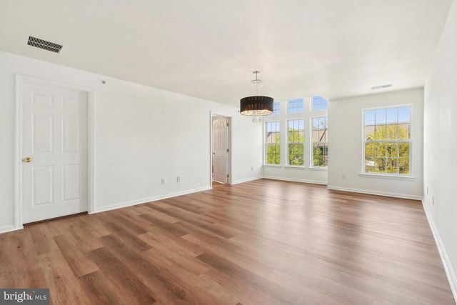 19 FOX COURT, Riverside, NJ 08075