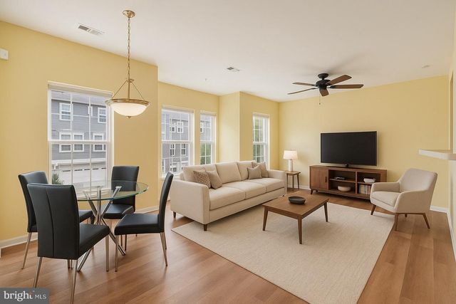 19 FOX COURT, Riverside, NJ 08075