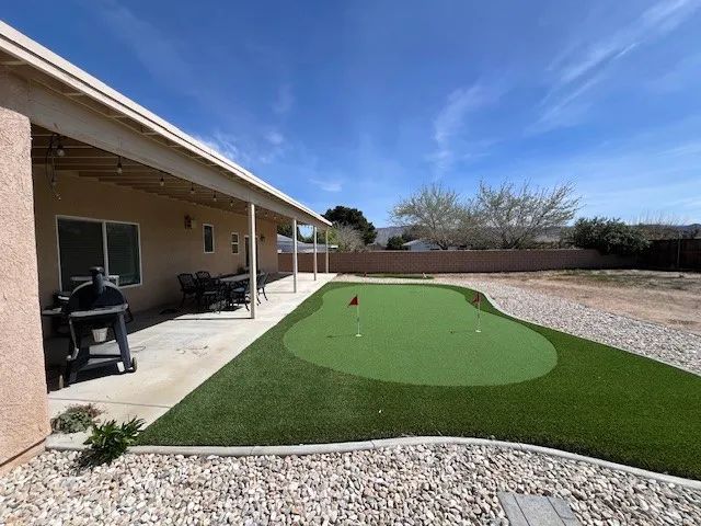 17915 Westlawn, Hesperia, CA 92345