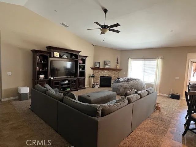 17915 Westlawn, Hesperia, CA 92345