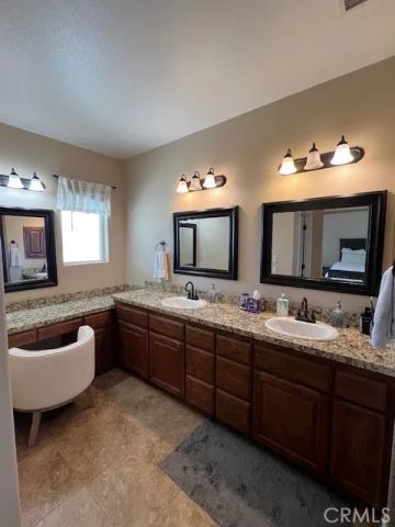 17915 Westlawn, Hesperia, CA 92345