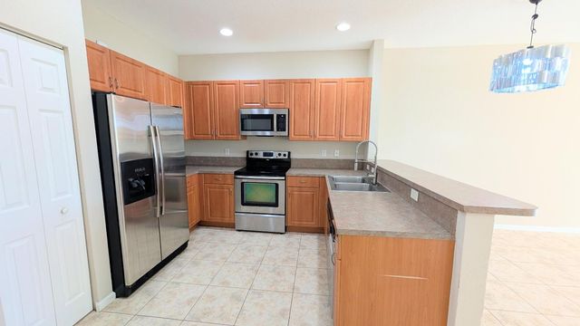 1416 NW 34th Way, Lauderhill, FL 33311