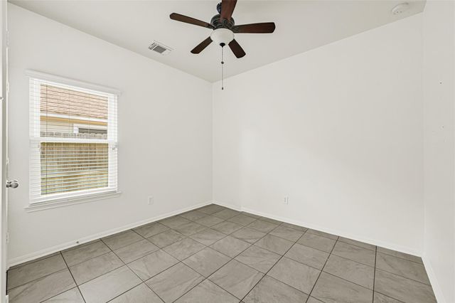 12915 Palm Leaf Court, Houston, TX 77044