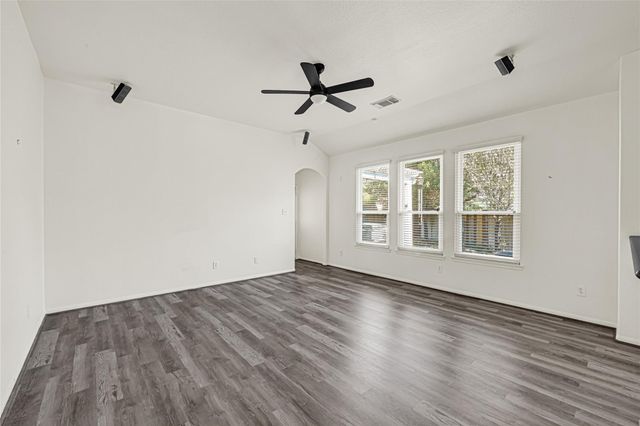 12915 Palm Leaf Court, Houston, TX 77044