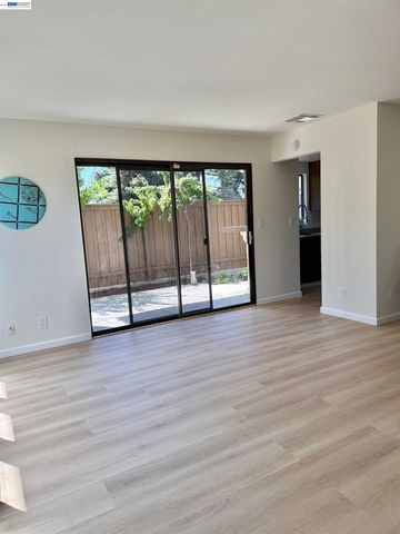 2400 Horizon Ln 147, Antioch, CA 94509