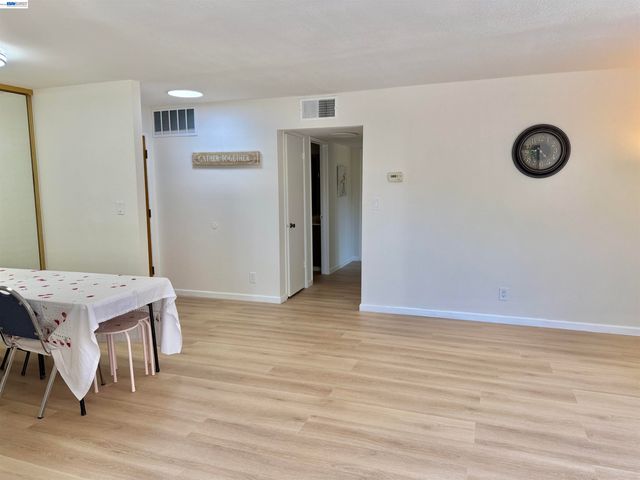 2400 Horizon Ln 147, Antioch, CA 94509