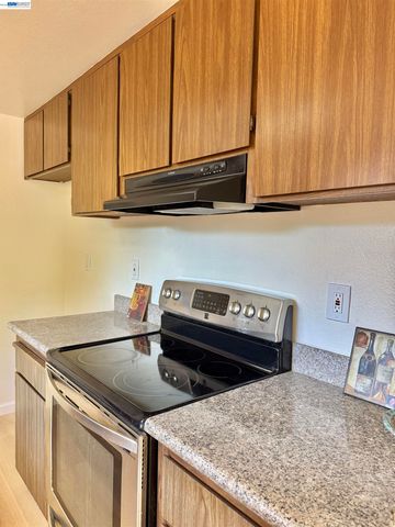 2400 Horizon Ln 147, Antioch, CA 94509