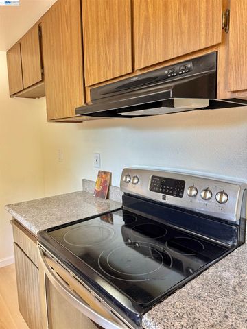 2400 Horizon Ln 147, Antioch, CA 94509
