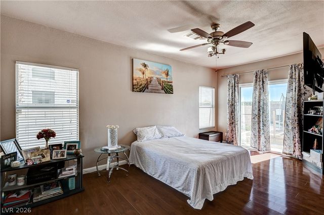 3910 Crooked Oak Street, North Las Vegas, NV 89032