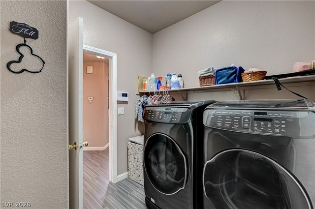 3910 Crooked Oak Street, North Las Vegas, NV 89032