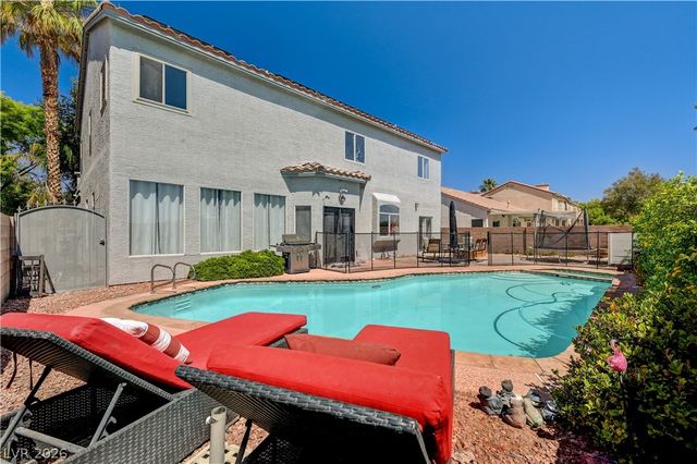 3910 Crooked Oak Street, North Las Vegas, NV 89032