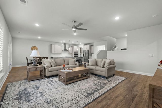 139 Eagle Claw Drive, Calabash, NC 28467