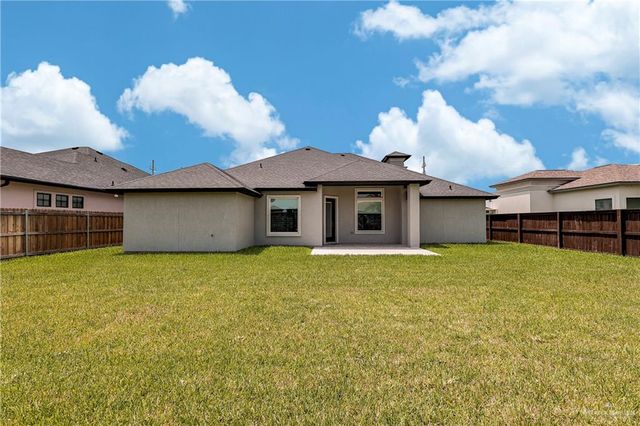 1102 W Pear Avenue, Pharr, TX 78577