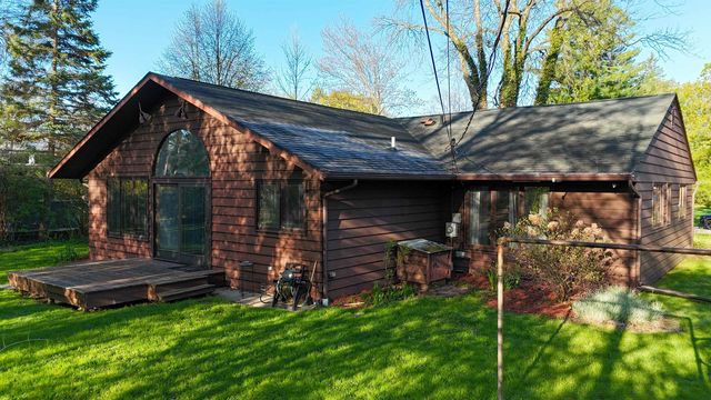 4502 Concord Street, Midland, MI 48642