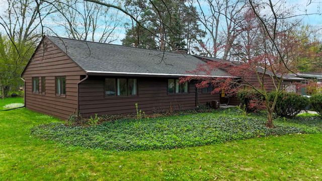 4502 Concord Street, Midland, MI 48642