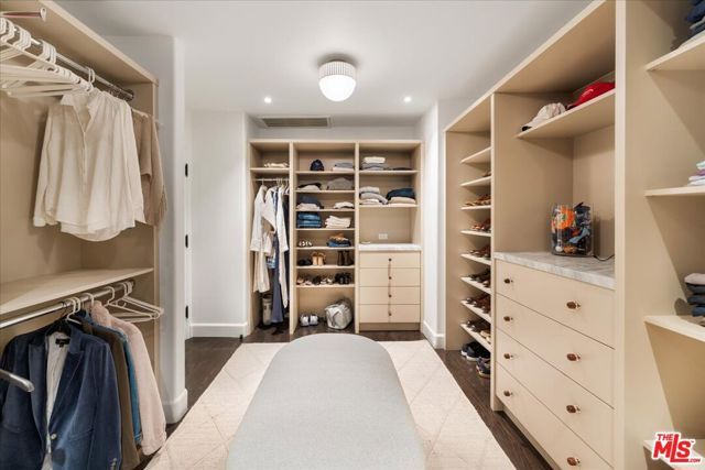 329 S Roxbury Drive, Beverly Hills, CA 90212