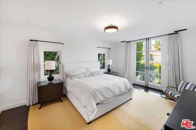 329 S Roxbury Drive, Beverly Hills, CA 90212