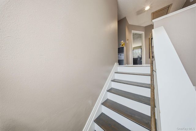 30 Edelweiss Drive, Woodridge, NY 12789