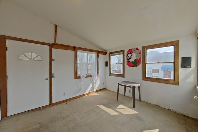 9 S 11th Street, Newark, OH 43055