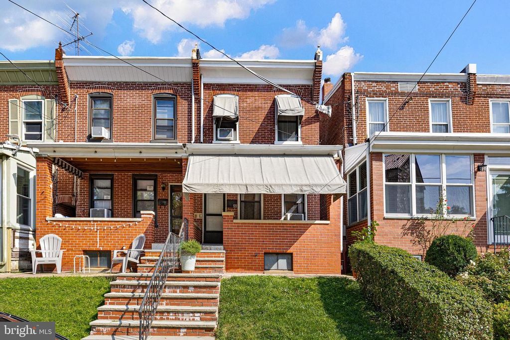 920 N DUPONT ST, WILMINGTON, DE 19805 — exterior