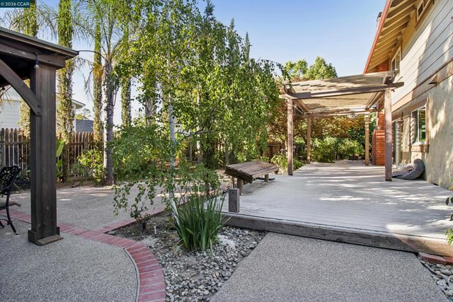 2409 Lavender Dr, Walnut Creek, CA 94596