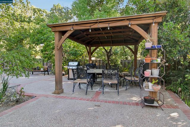 2409 Lavender Dr, Walnut Creek, CA 94596