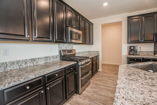 12528 Farlen Cir, Rancho Cordova, CA 95742