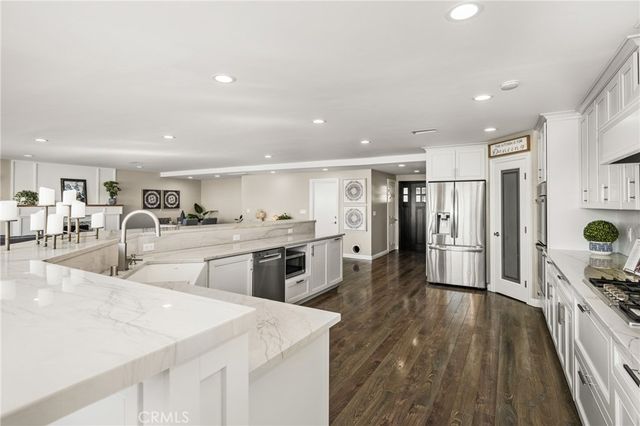 688 Buttonwood, Brea, CA 92821