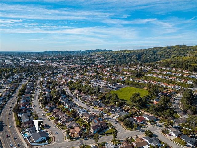 688 Buttonwood, Brea, CA 92821