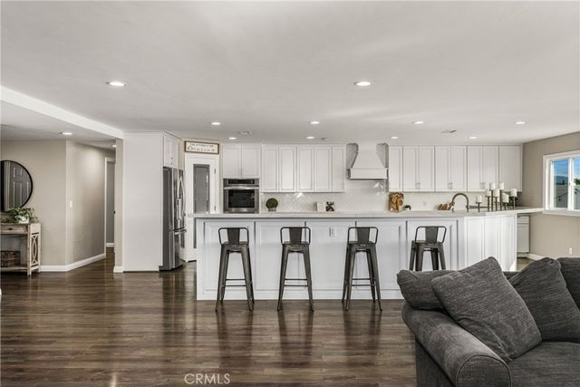 688 Buttonwood, Brea, CA 92821